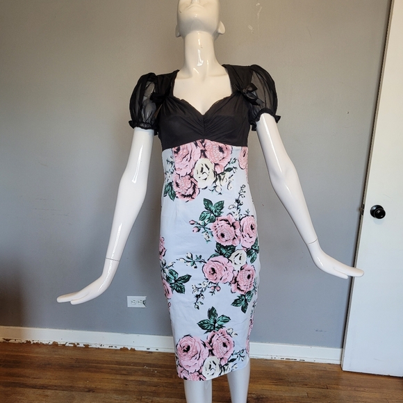 Deadly Dames Floral Dress, BNWT, Size XS - Picture 2 of 7